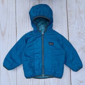 Patagonia Baby 6-12 months Reversible Quilted Hooded Infant Jacket Blue